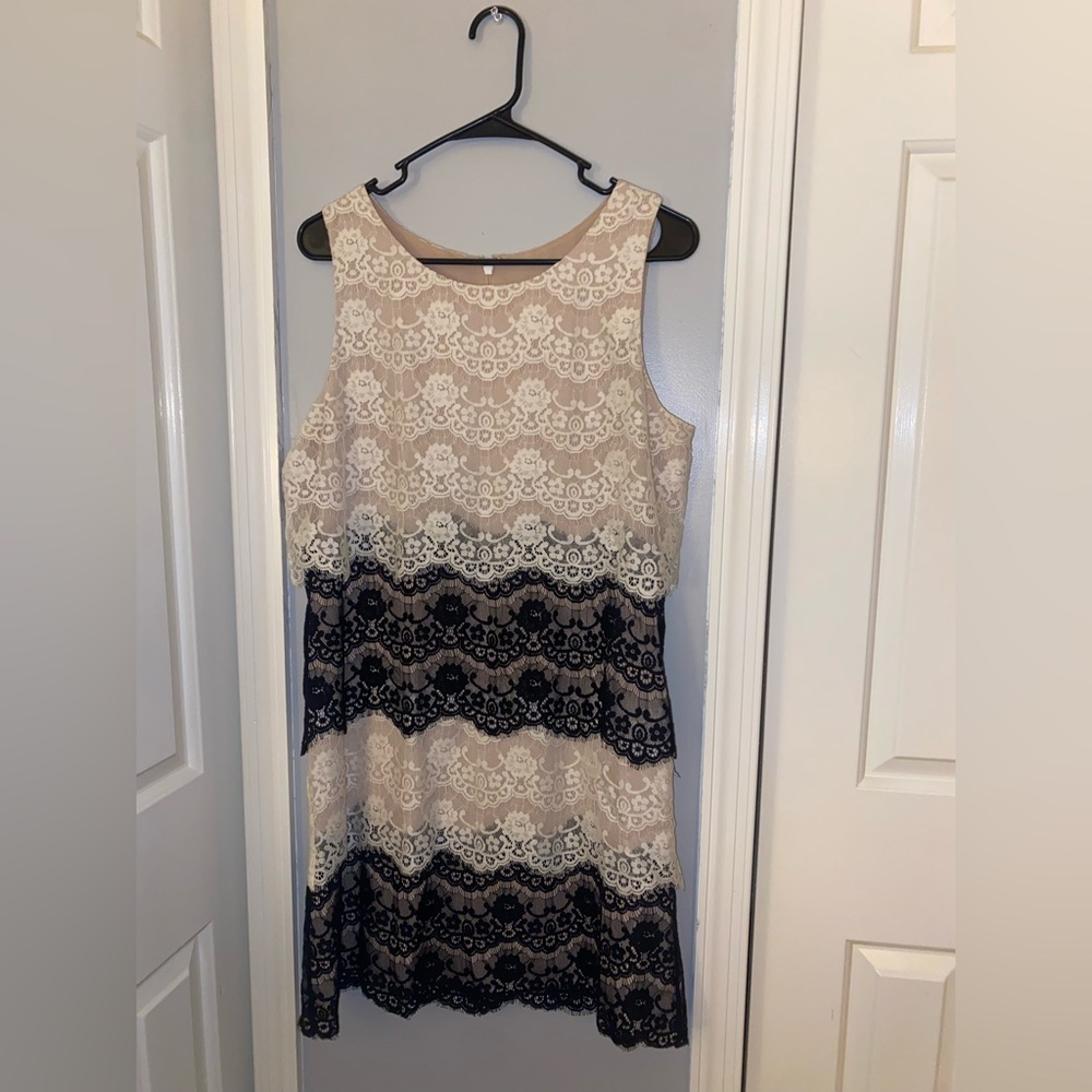 Jessica Simpson black and white lace dress. Size 10